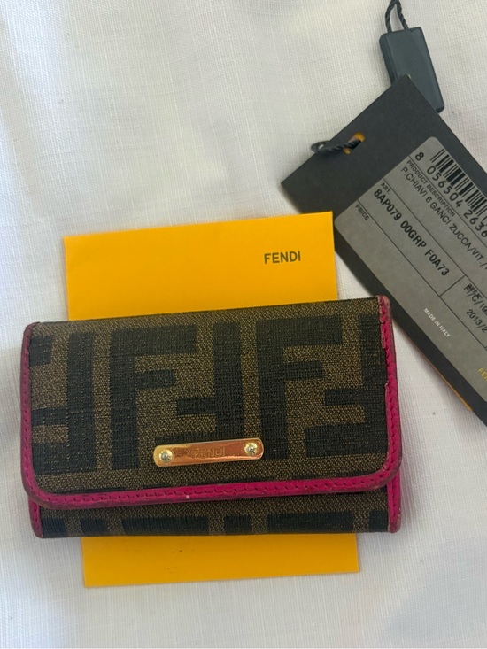 Accessories - Auth Fendi logo Key card case